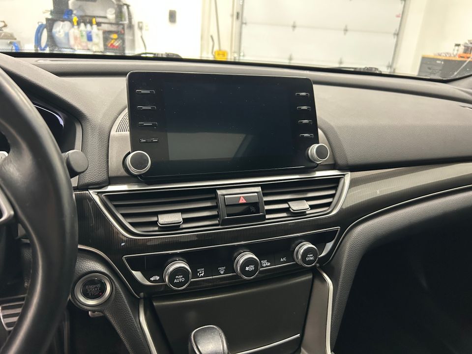 Honda Accord 2019 - Image 12