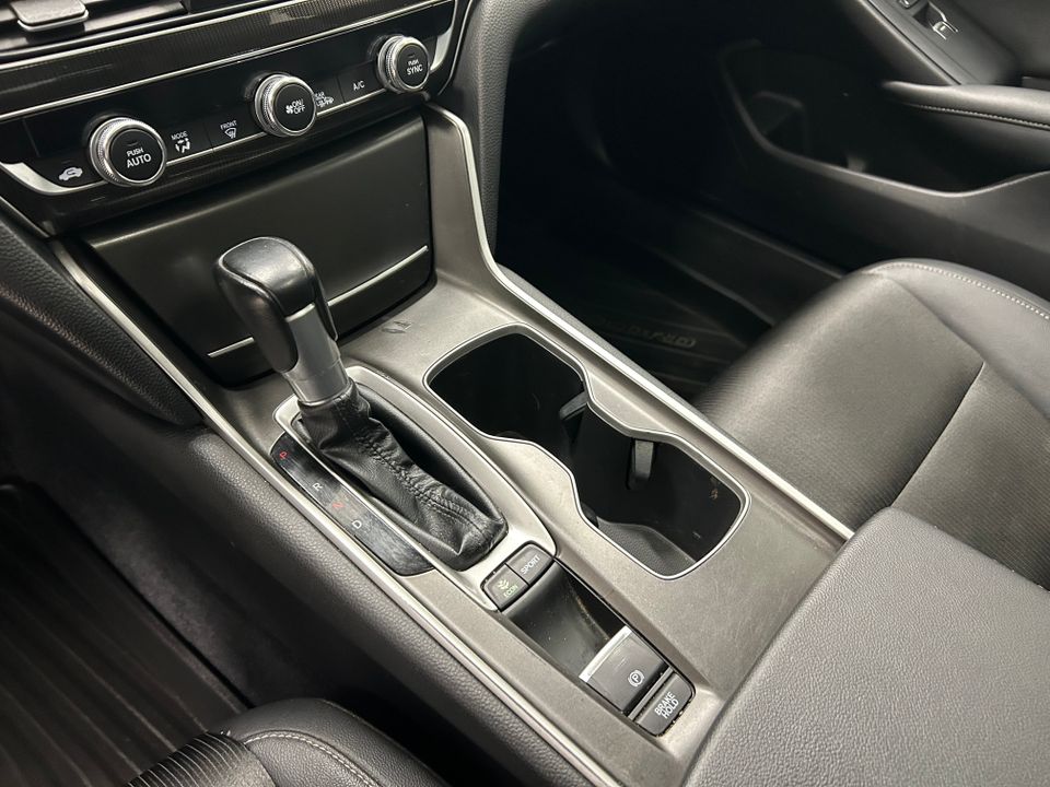 Honda Accord 2019 - Image 13