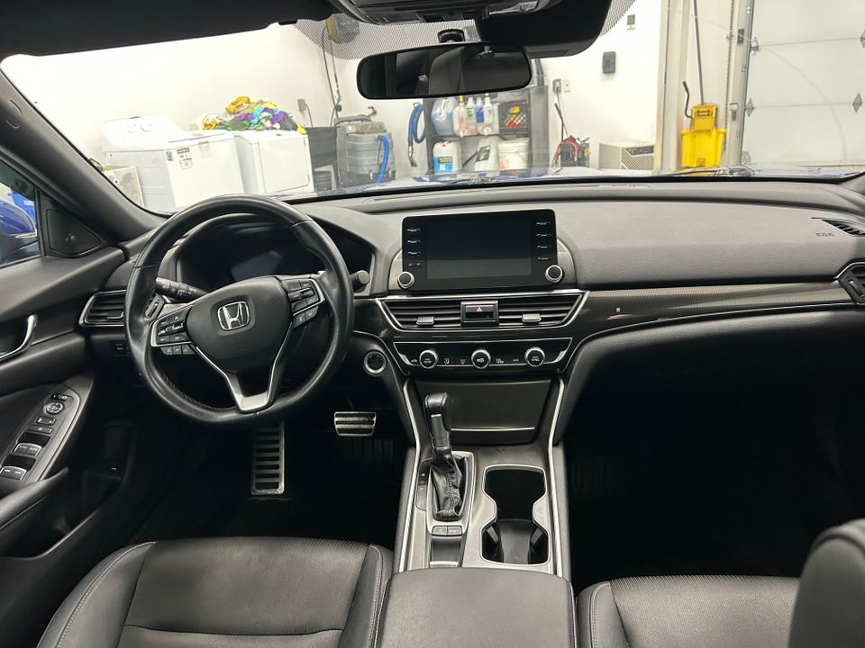 Honda Accord 2019 - Image 17
