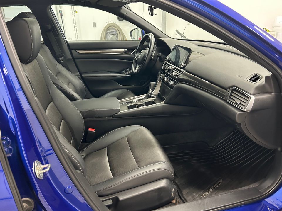 Honda Accord 2019 - Image 19