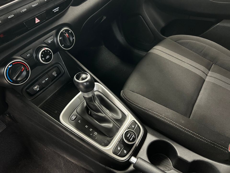 Hyundai Venue 2024 - Image 12