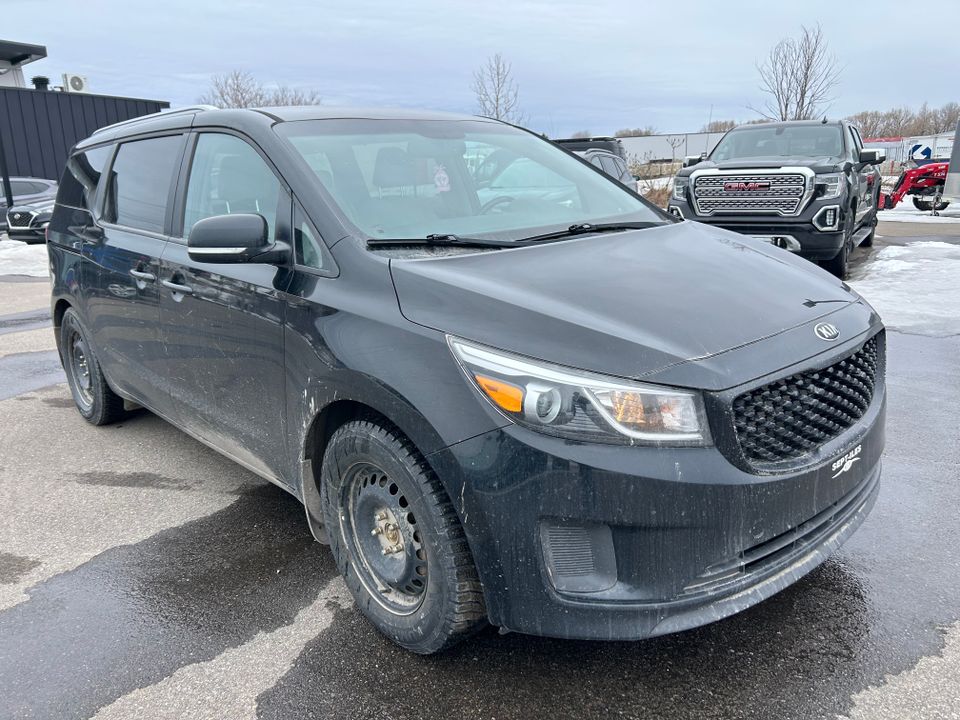 Kia Sedona 2018 - Image 3