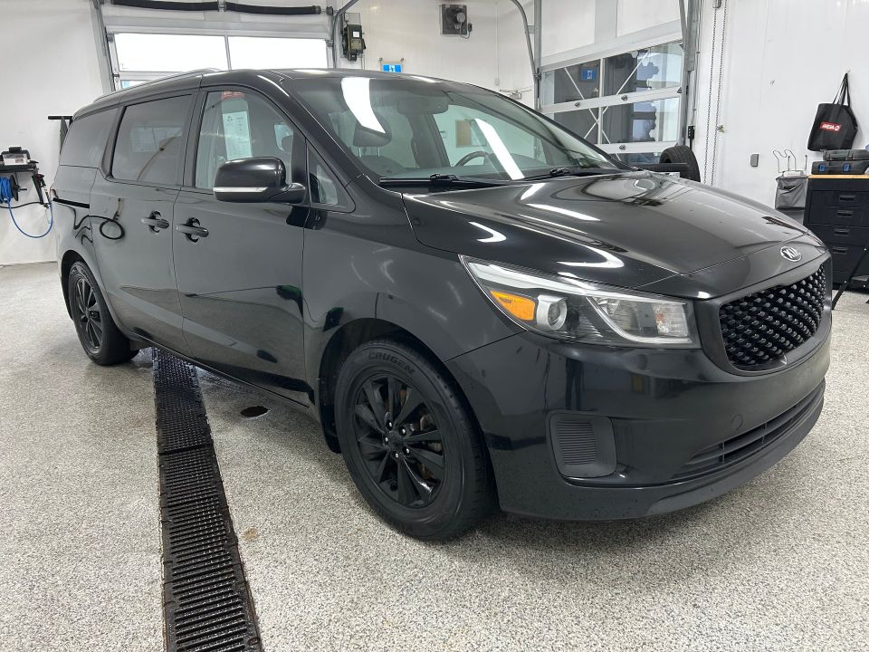 Kia Sedona 2018 - Image 7