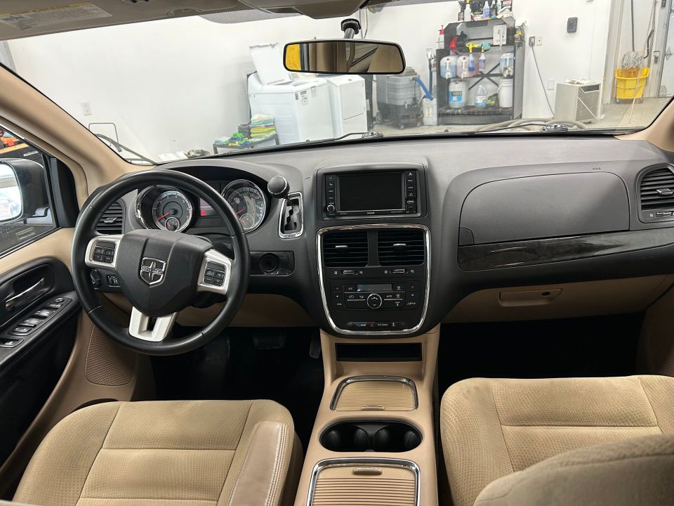 Dodge Grand Caravan 2016 - Image 17