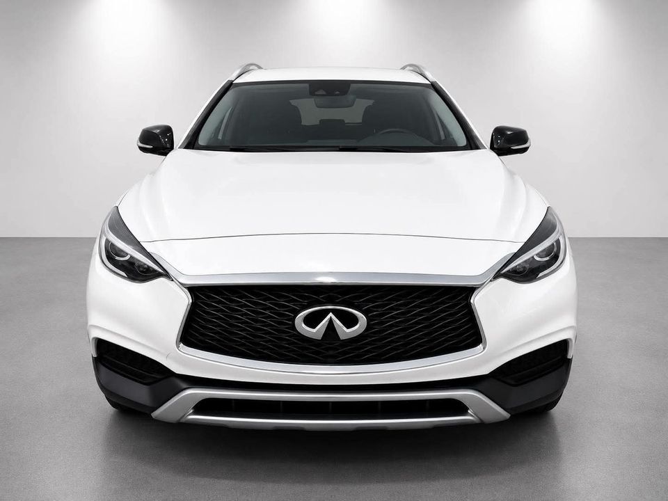 INFINITI QX30 2017 - Image 2
