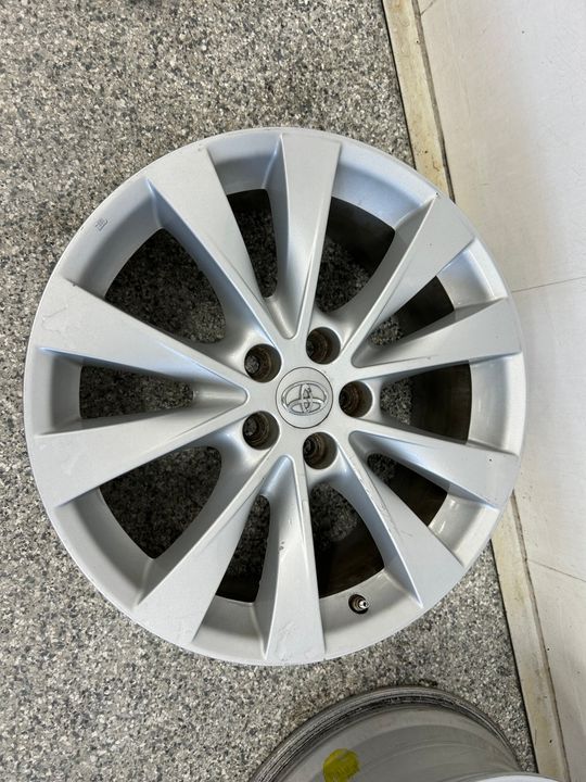 Toyota Venza 2015 - Image 18