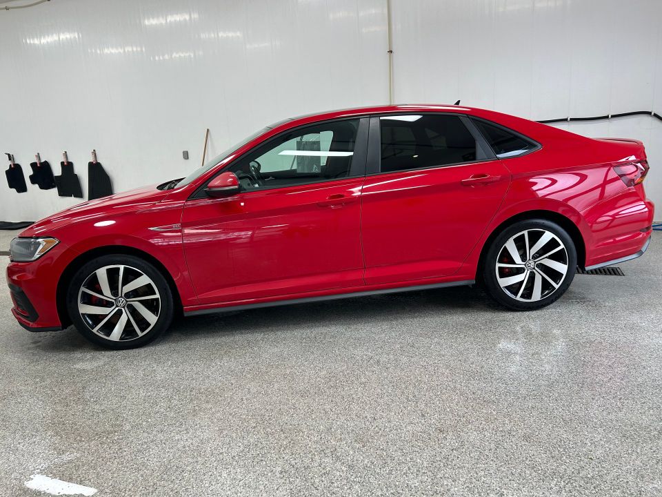 Volkswagen Jetta GLI 2019 - Image 3