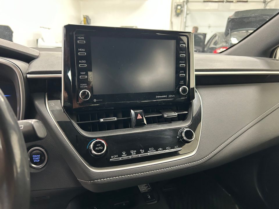 Toyota Corolla Hatchback 2020 - Image 10