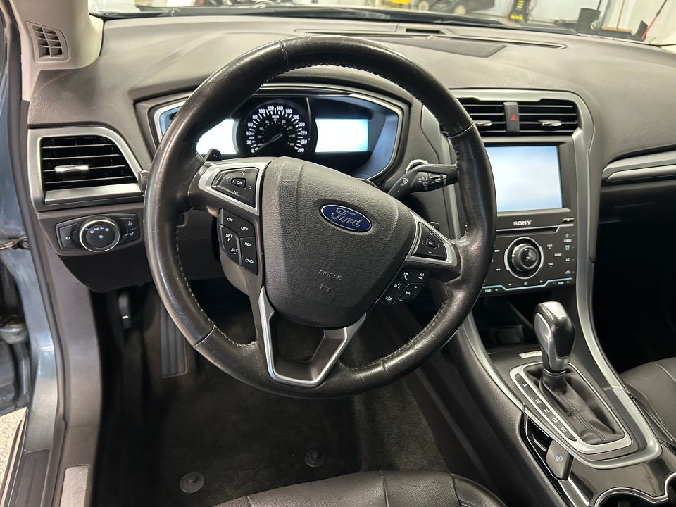 Ford Fusion 2015 - Image 9