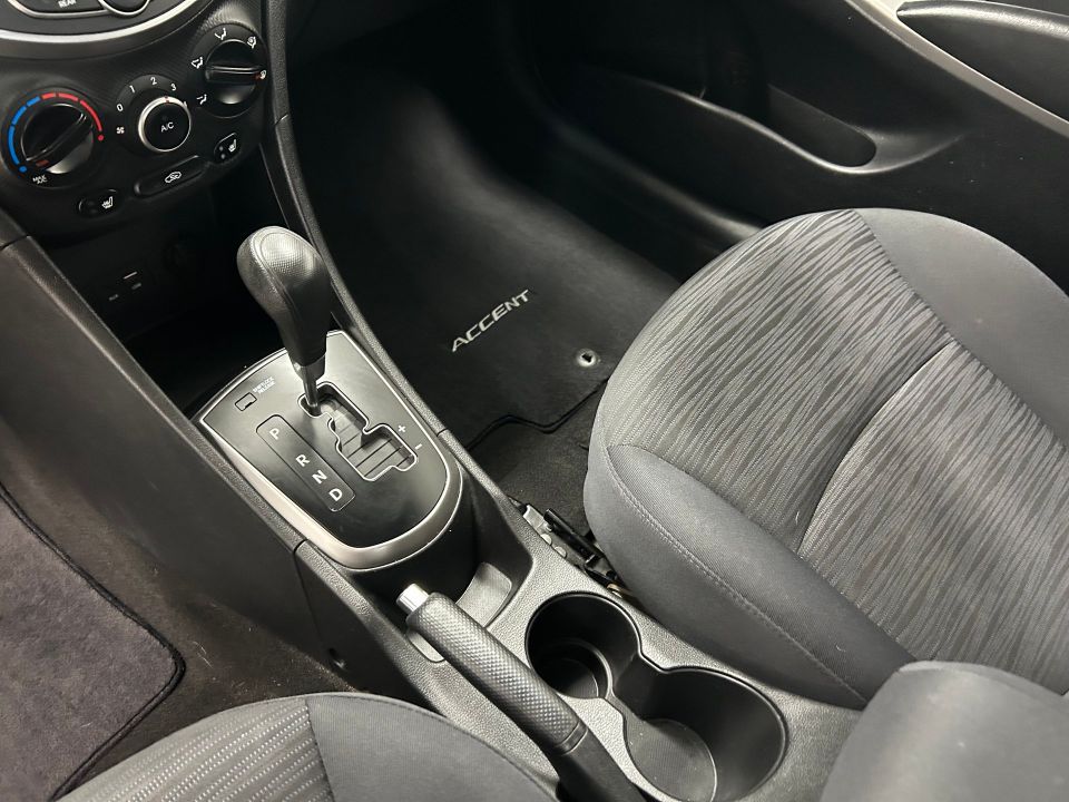 Hyundai Accent 2016 - Image 12