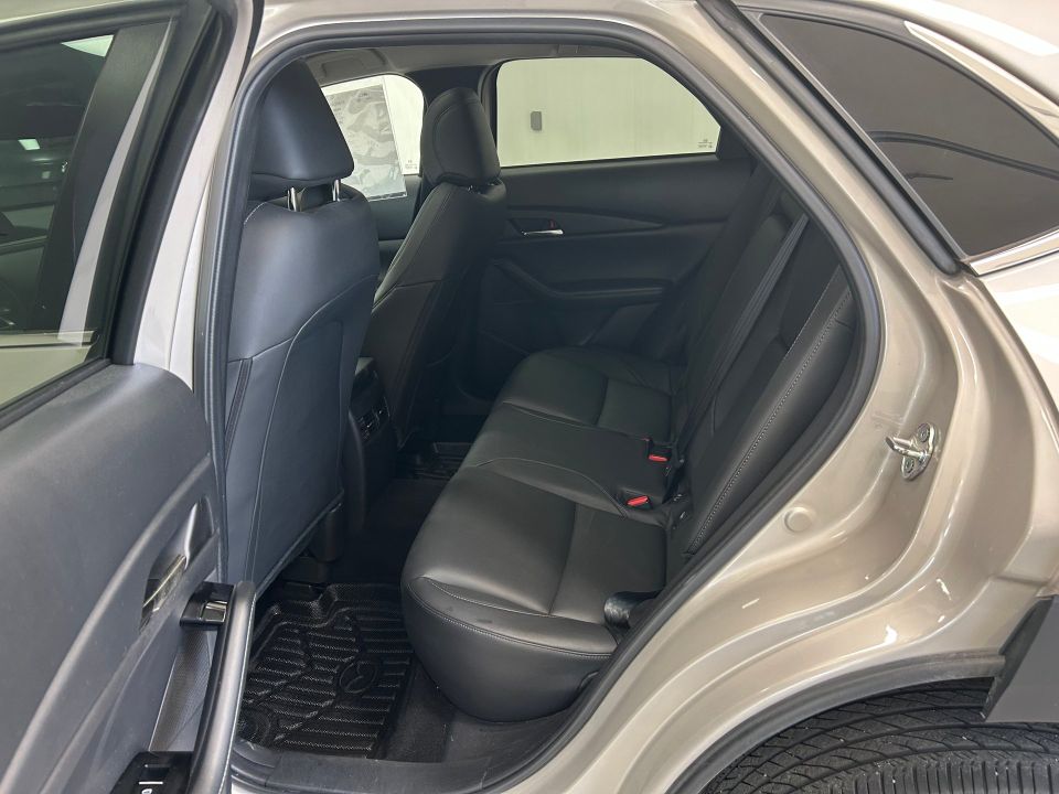 Mazda CX-30 2022 - Image 12