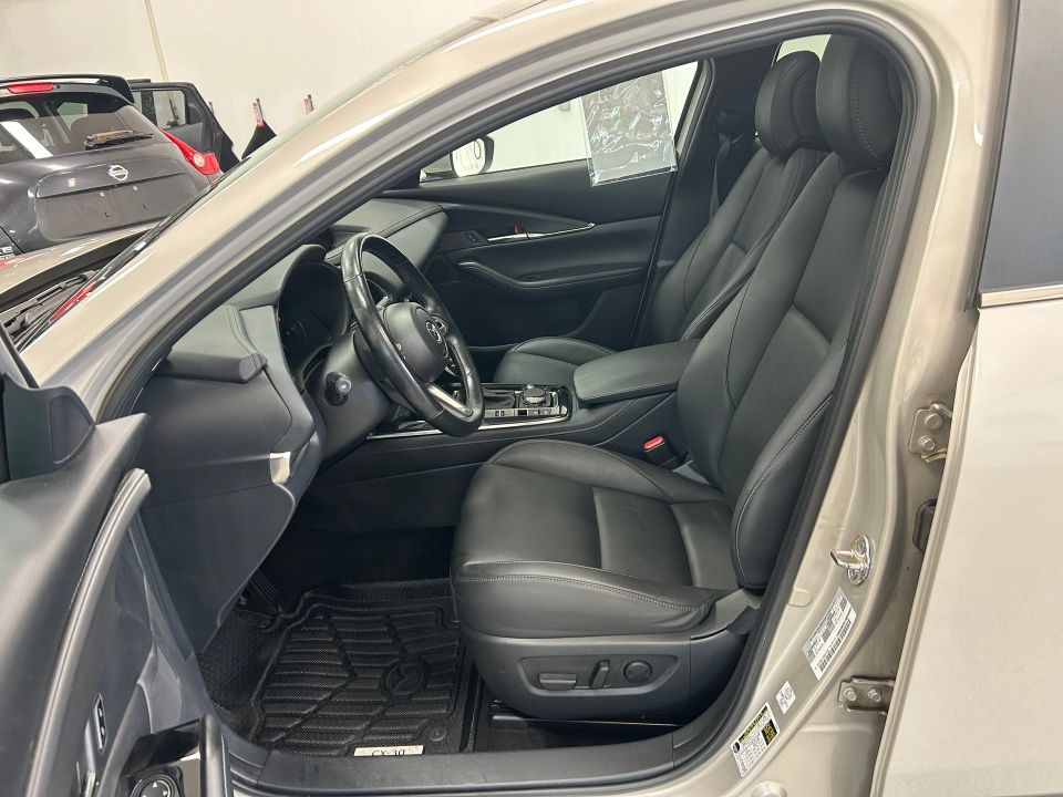 Mazda CX-30 2022 - Image 8