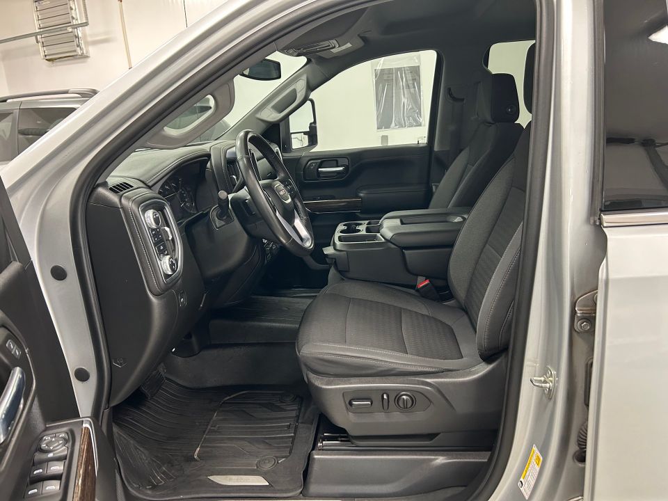 GMC Sierra 1500 2020 - Image 9