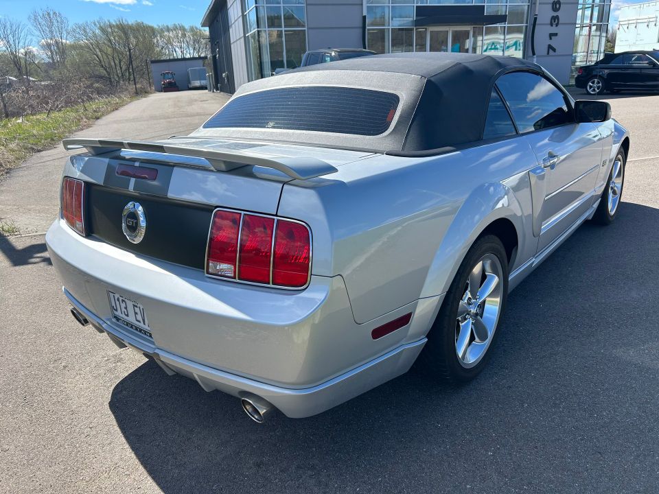 Ford Mustang 2005 - Image 4