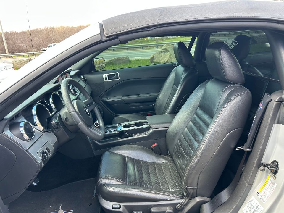 Ford Mustang 2005 - Image 7