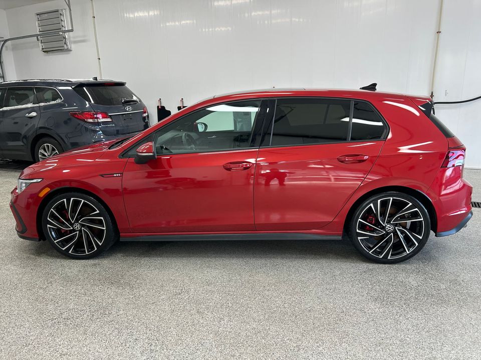 Volkswagen Golf GTI 2022 - Image 3