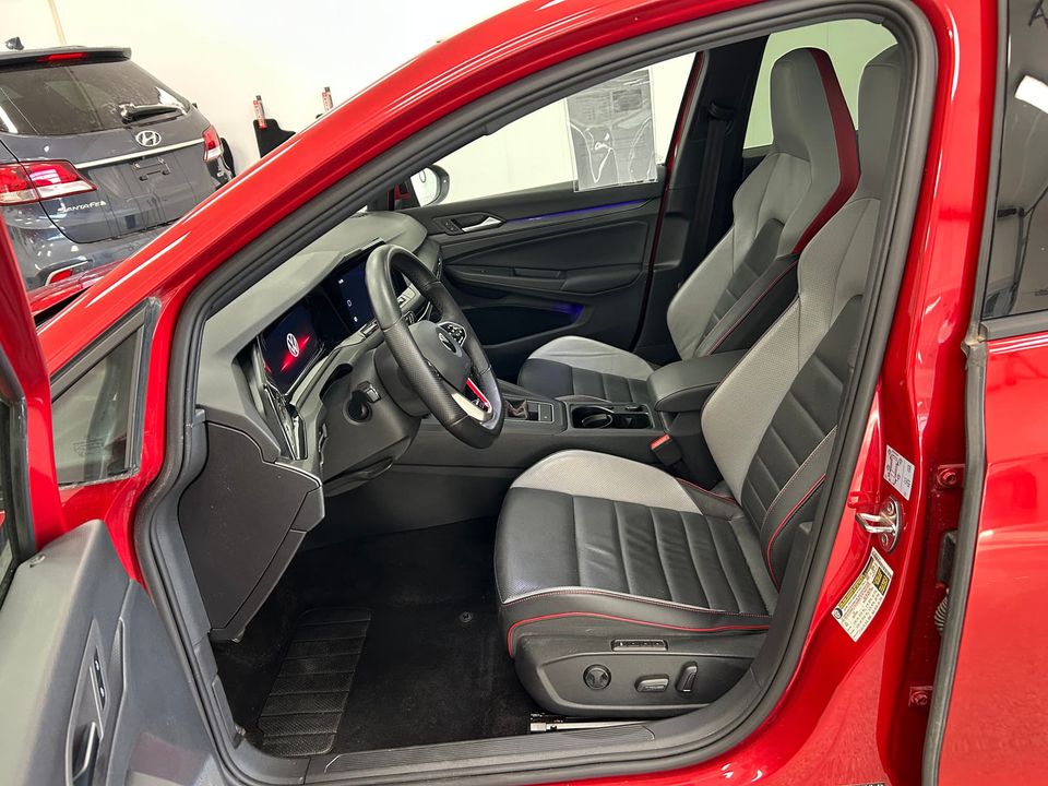 Volkswagen Golf GTI 2022 - Image 9