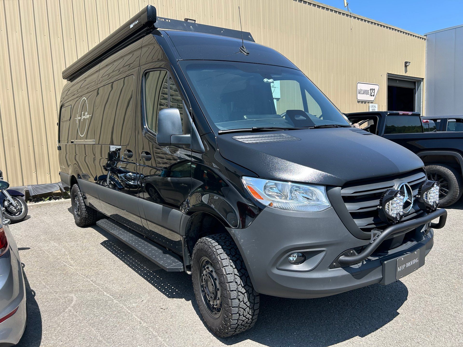 Mercedes-Benz Sprinter 2025 - Thumbnail 3