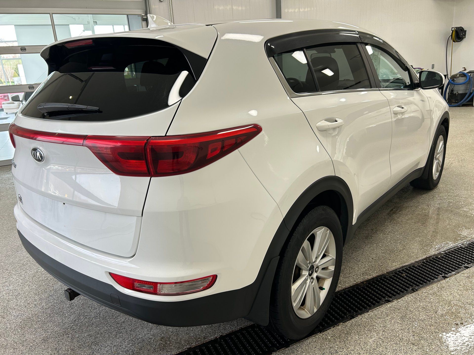 Kia Sportage 2017 - Thumbnail 6