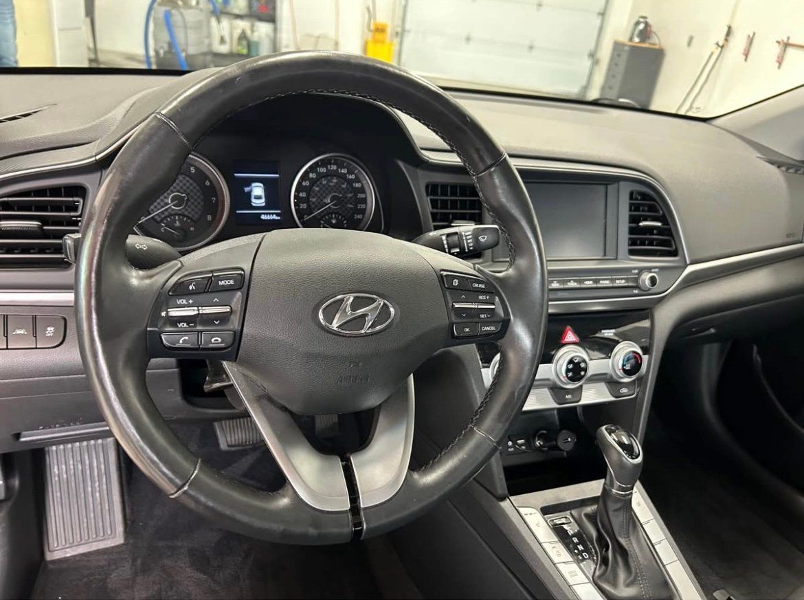 Hyundai Elantra 2019 - Thumbnail 11