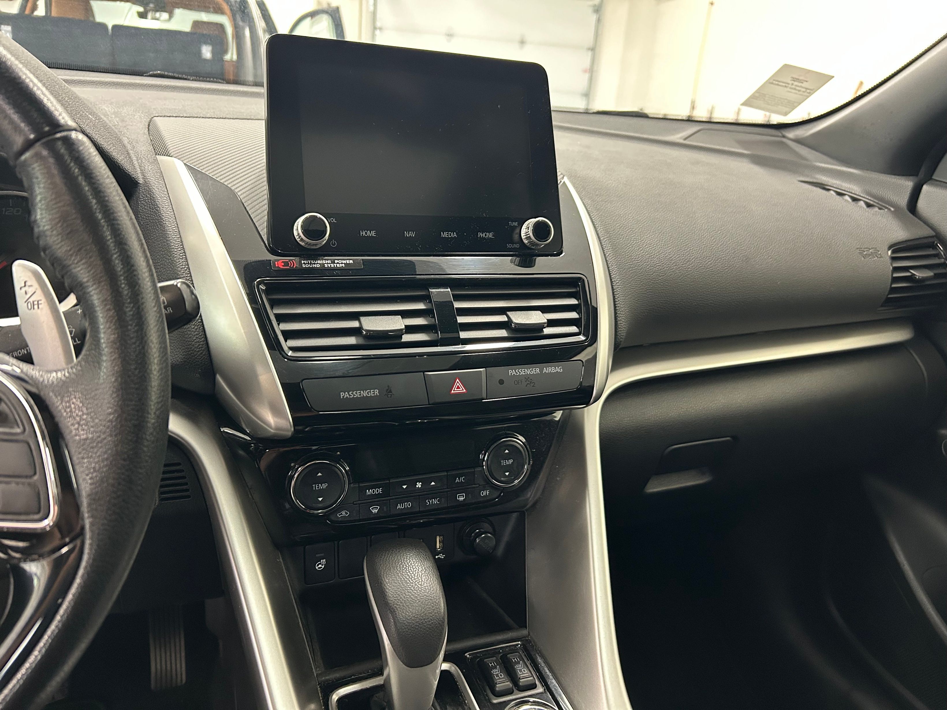 Mitsubishi Eclipse Cross 2023 - Thumbnail 13