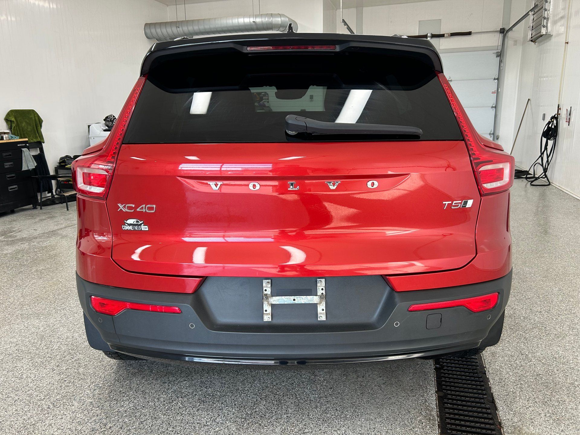 Volvo XC40 2022 - Thumbnail 5