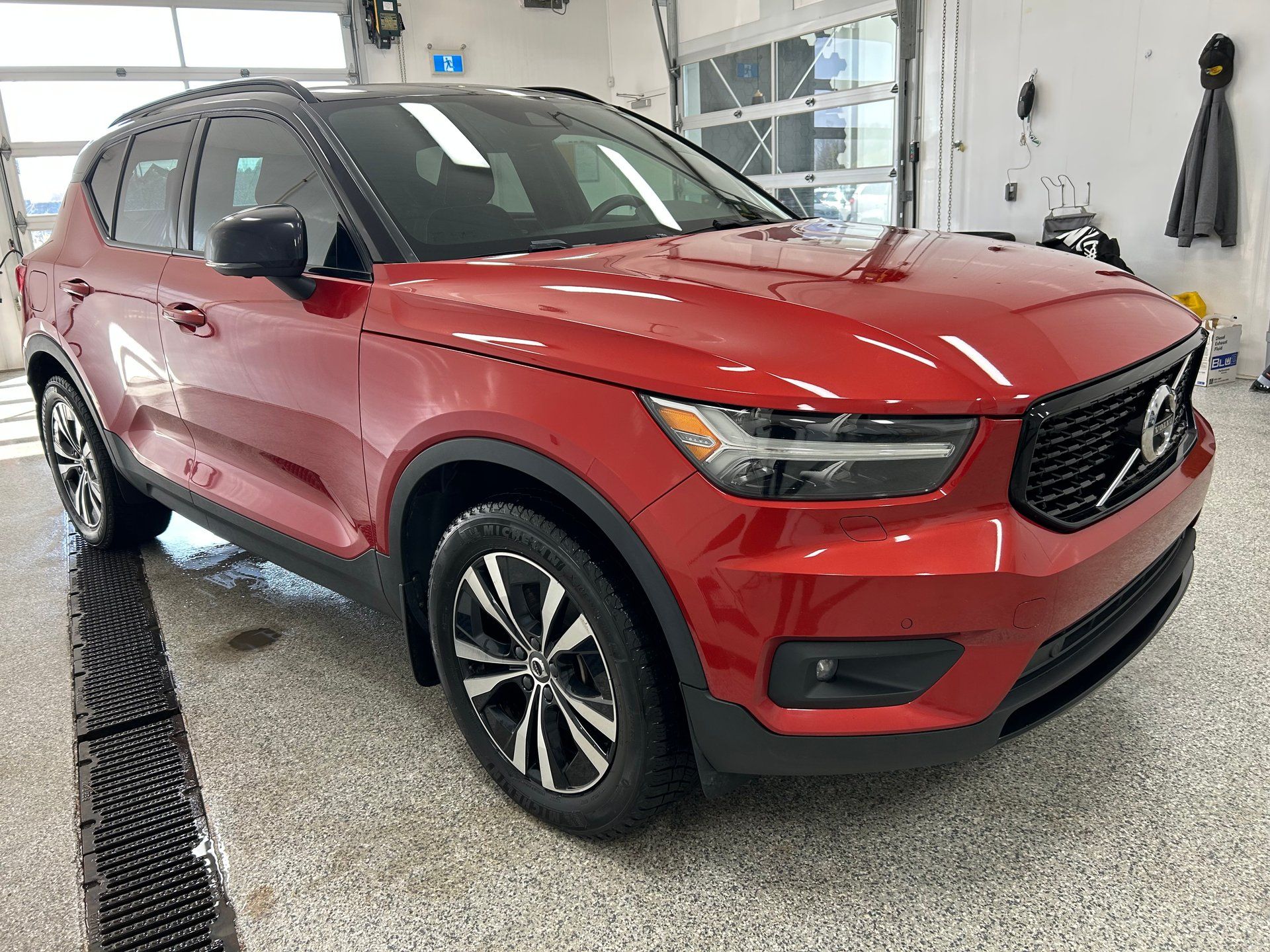 Volvo XC40 2022 - Thumbnail 7
