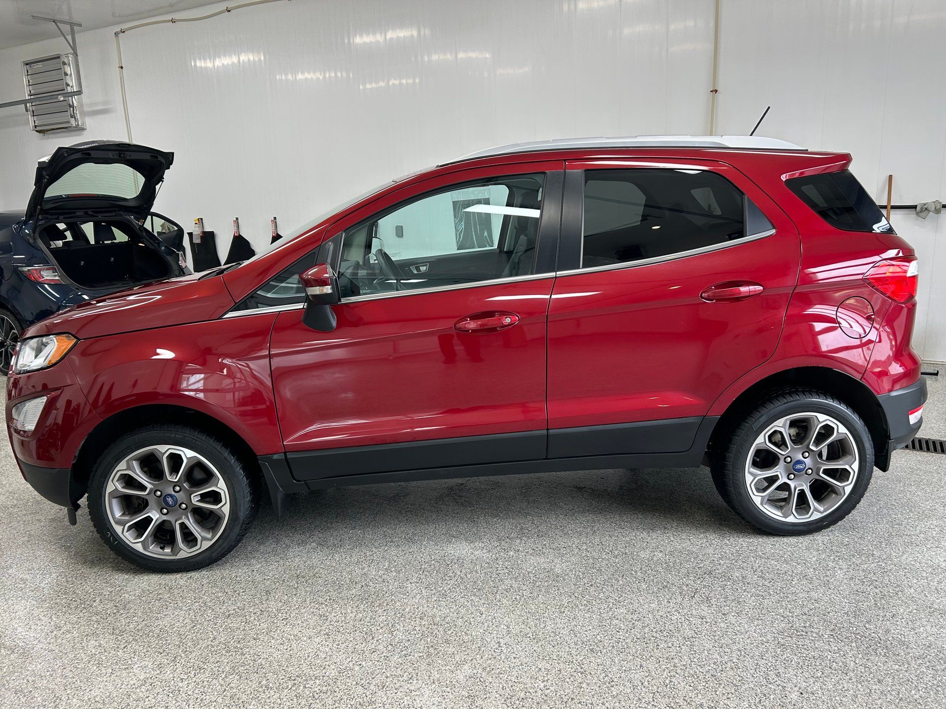 Ford EcoSport 2021 - Thumbnail 3
