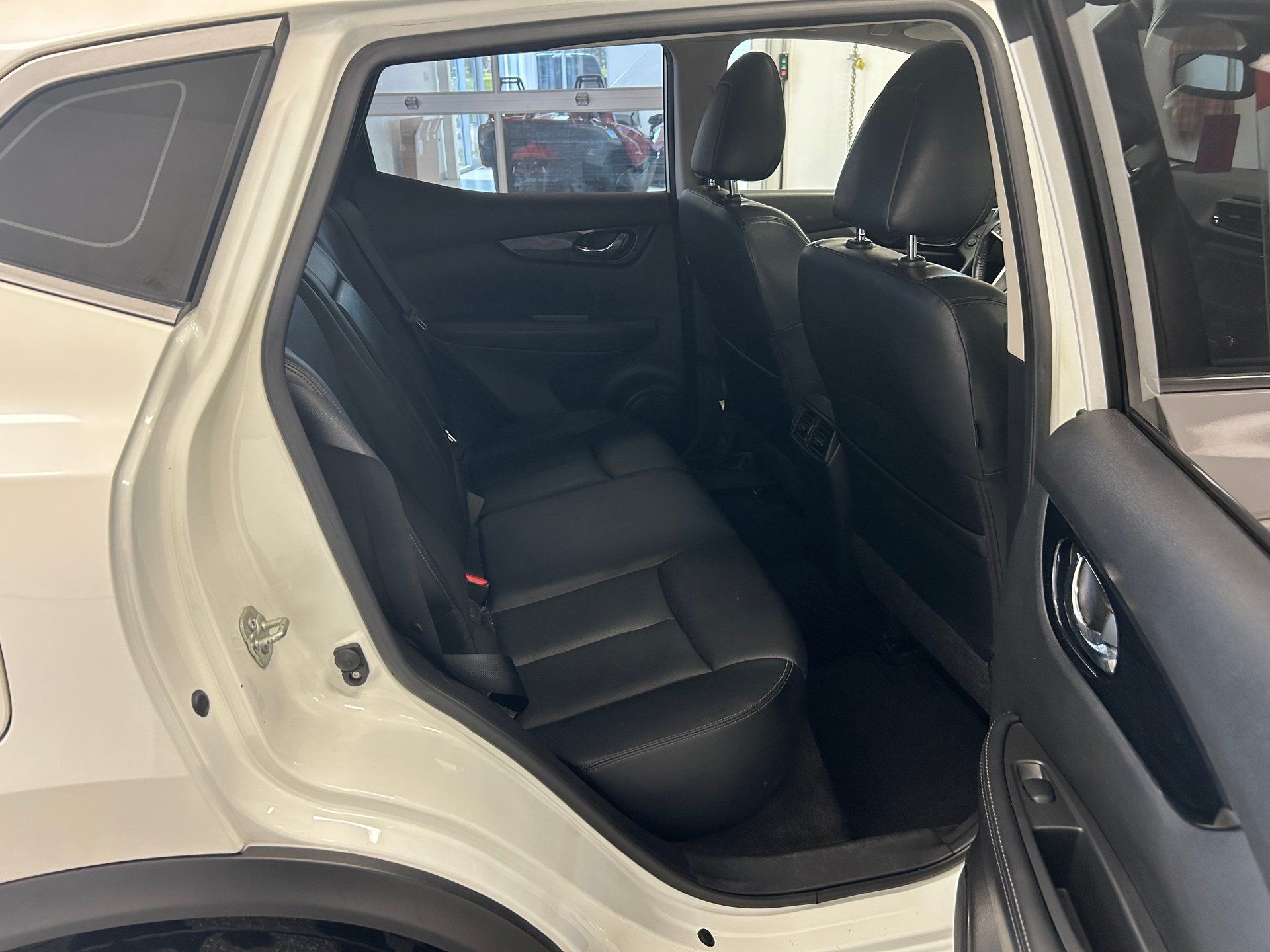 Nissan Qashqai 2019 - Thumbnail 14