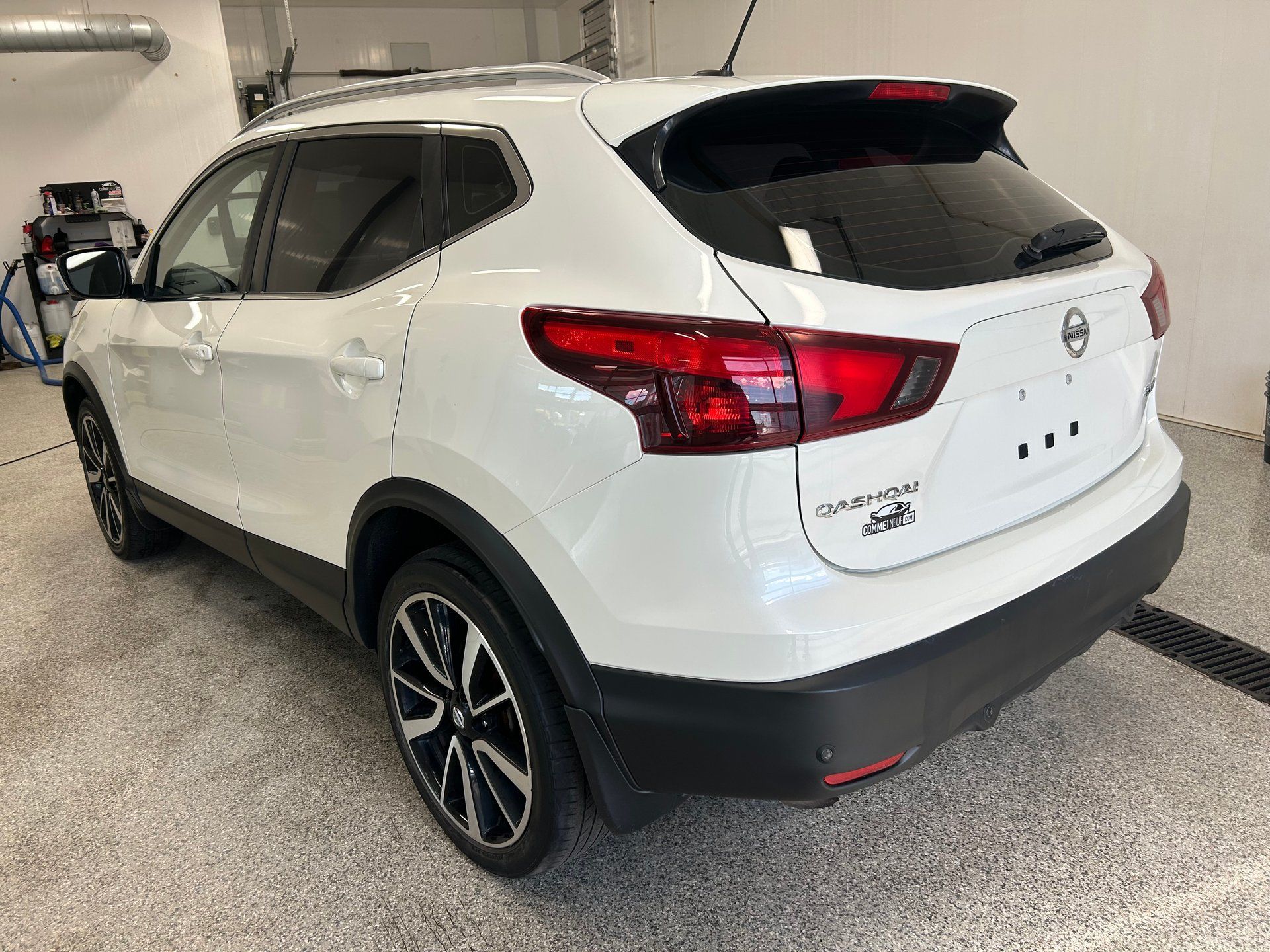 Nissan Qashqai 2019 - Thumbnail 4