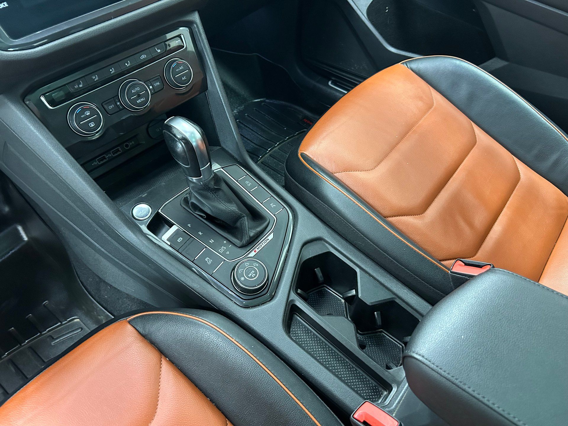 Volkswagen Tiguan 2018 - Thumbnail 13