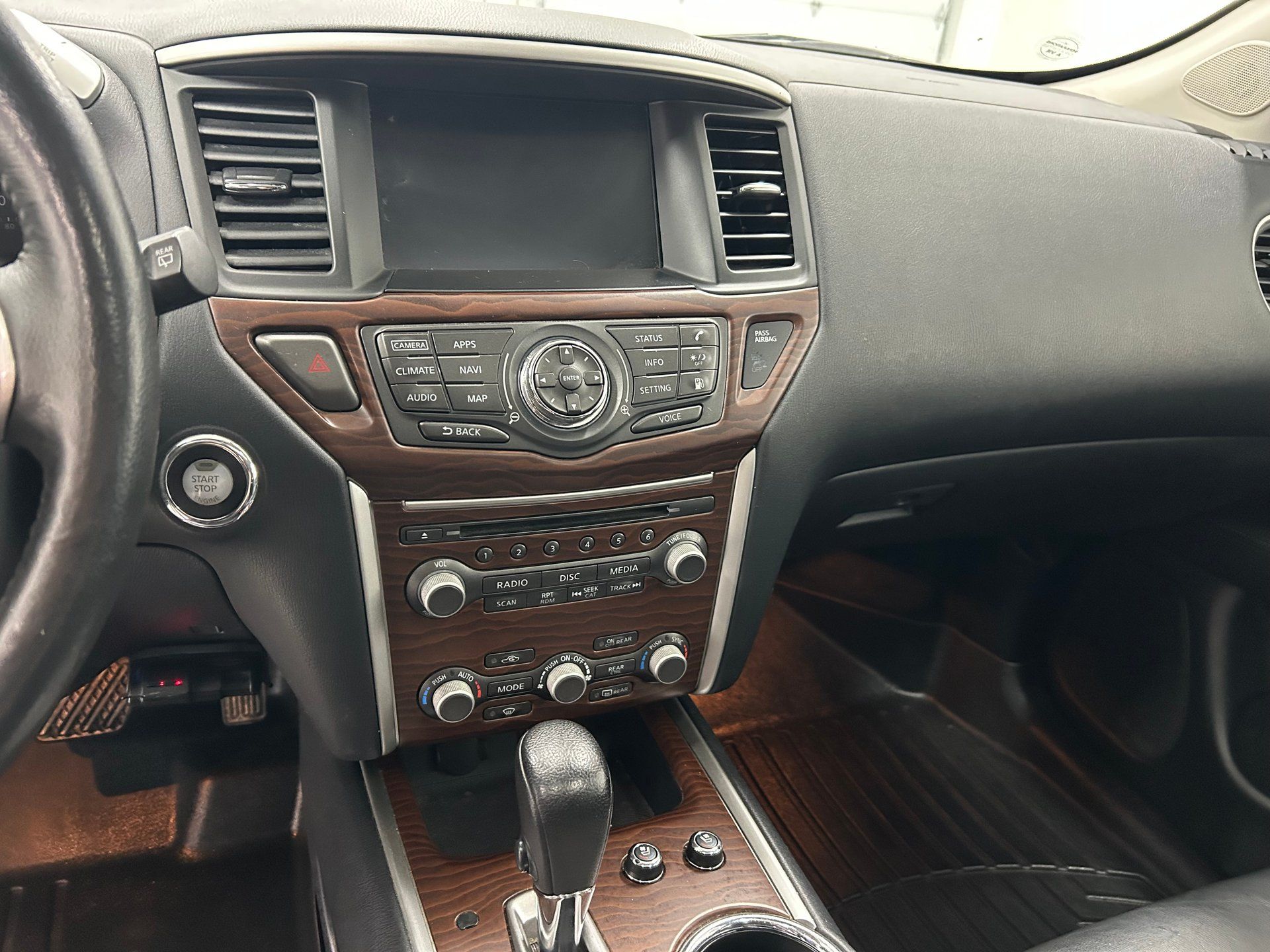 Nissan Pathfinder 2020 - Thumbnail 12