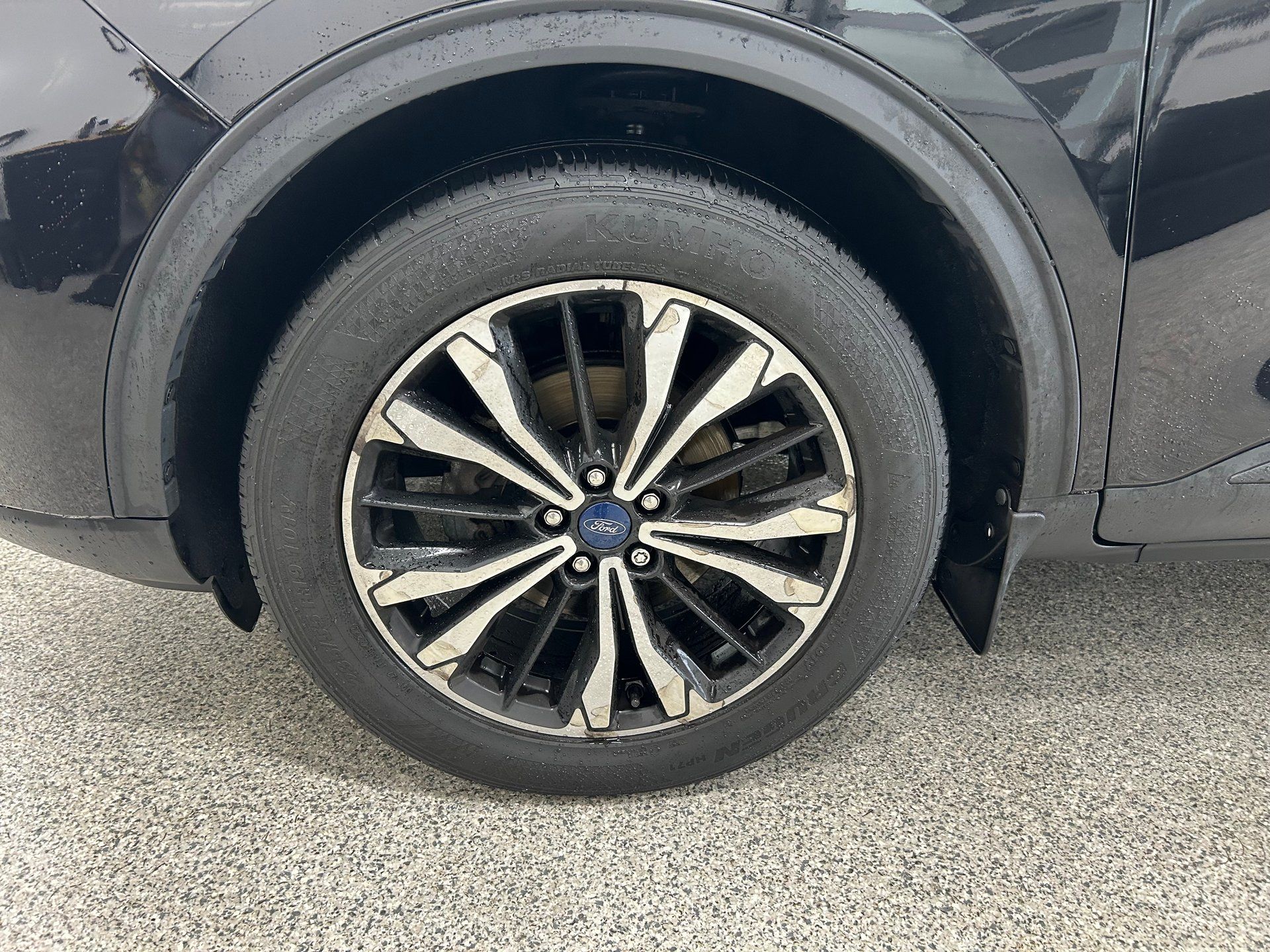 Ford Escape 2021 - Thumbnail 2