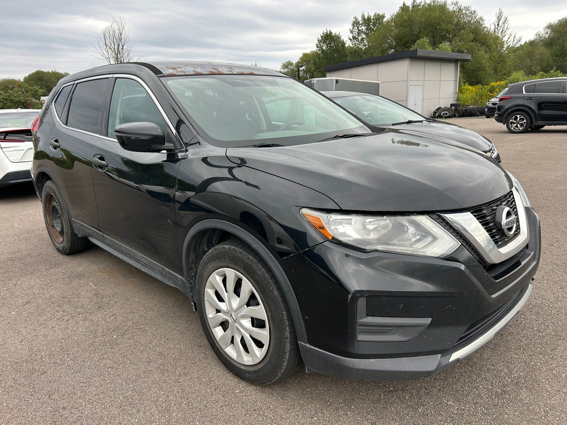 Nissan Rogue 2017 - Thumbnail 3