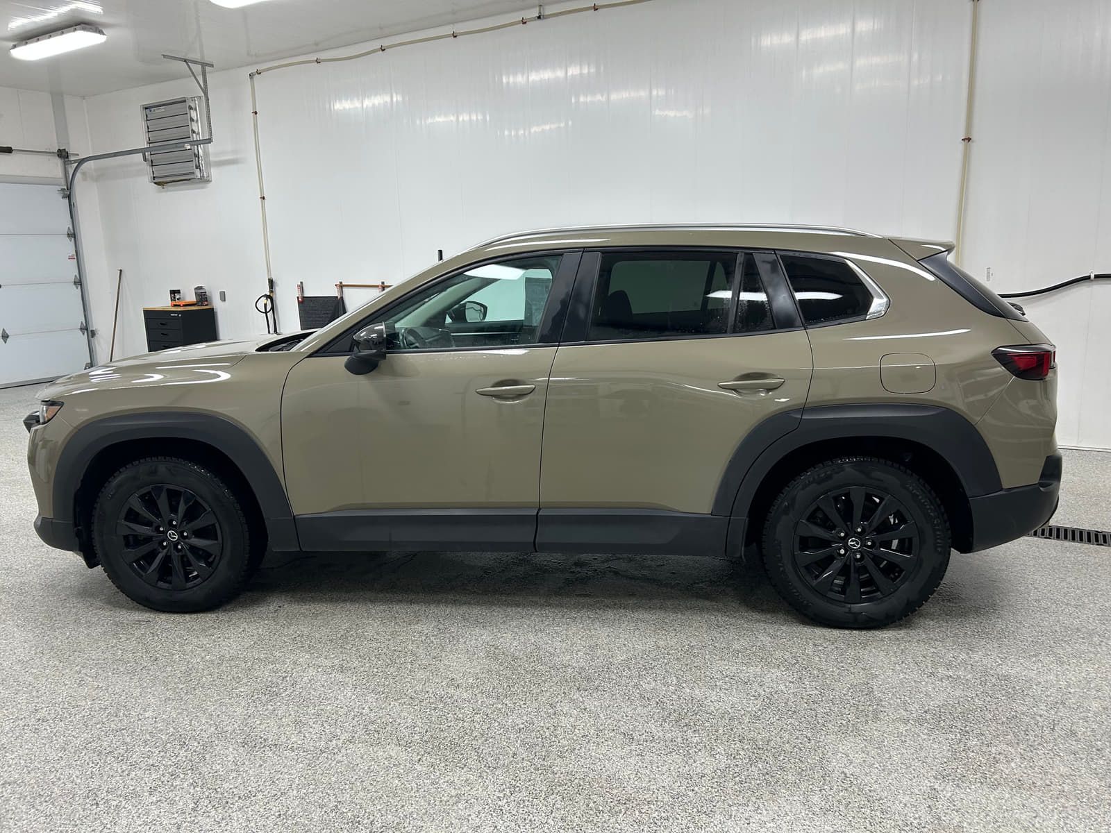 Mazda CX-50 2023 - Thumbnail 3