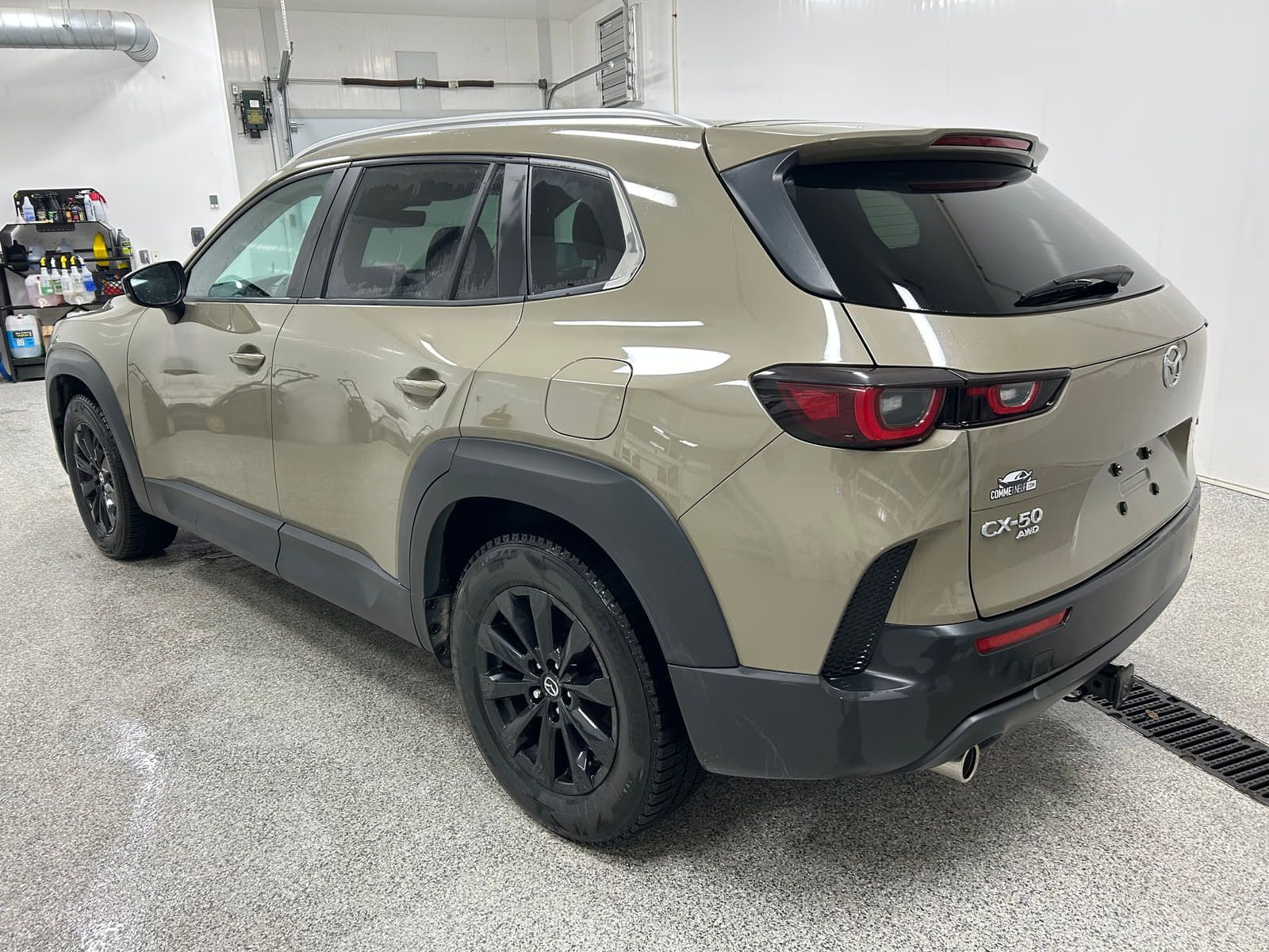 Mazda CX-50 2023 - Thumbnail 4