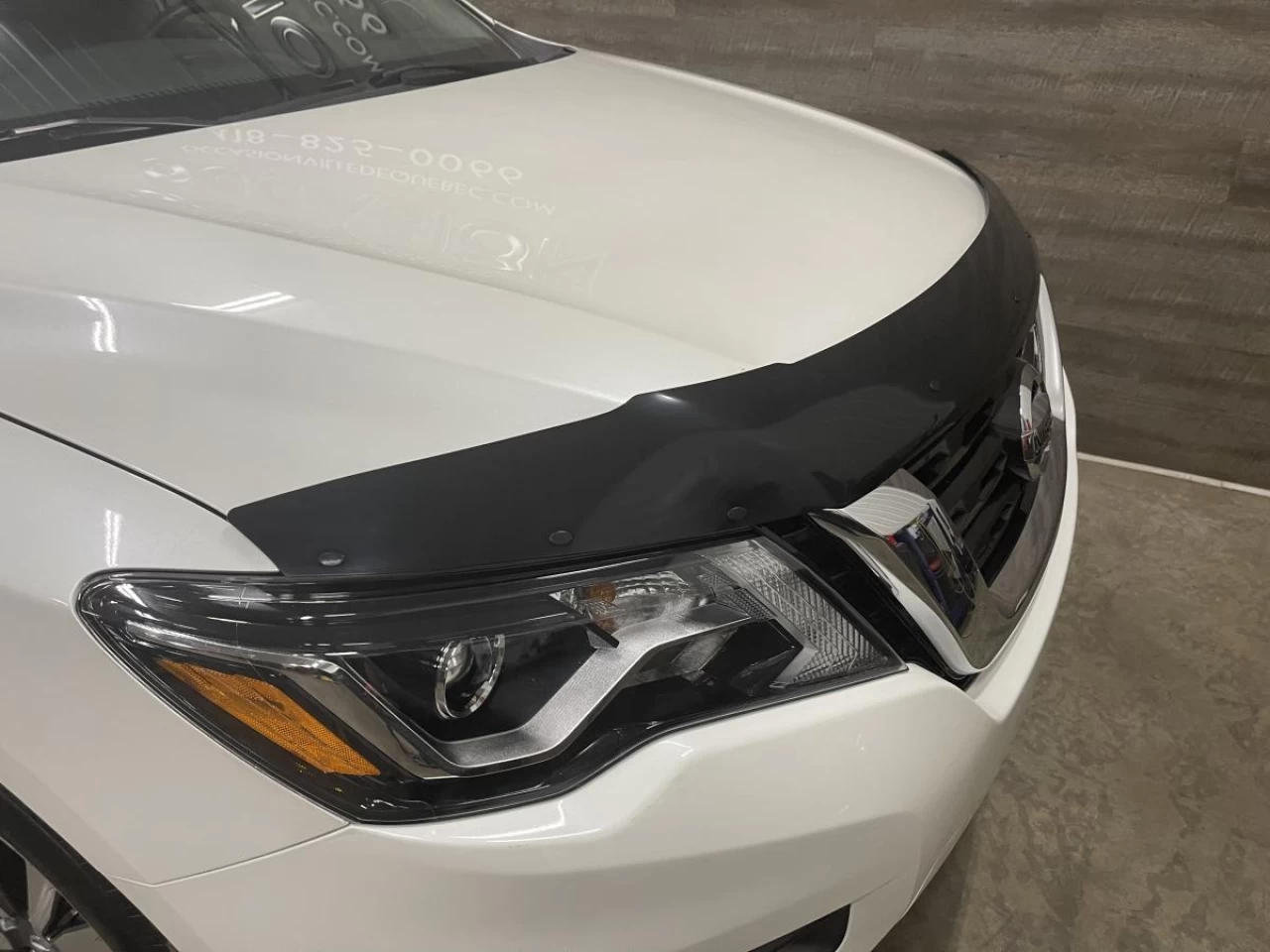 2017 Nissan Pathfinder 4WD 4dr SL Main Image