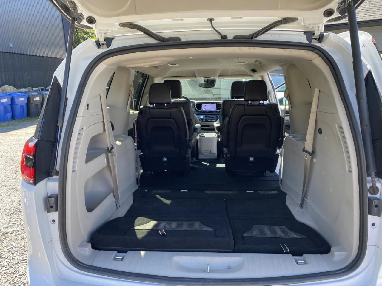 2023 Chrysler Pacifica Touring L FWD Image principale
