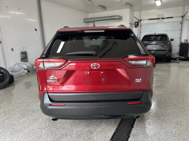 Toyota RAV4 XLE 2020