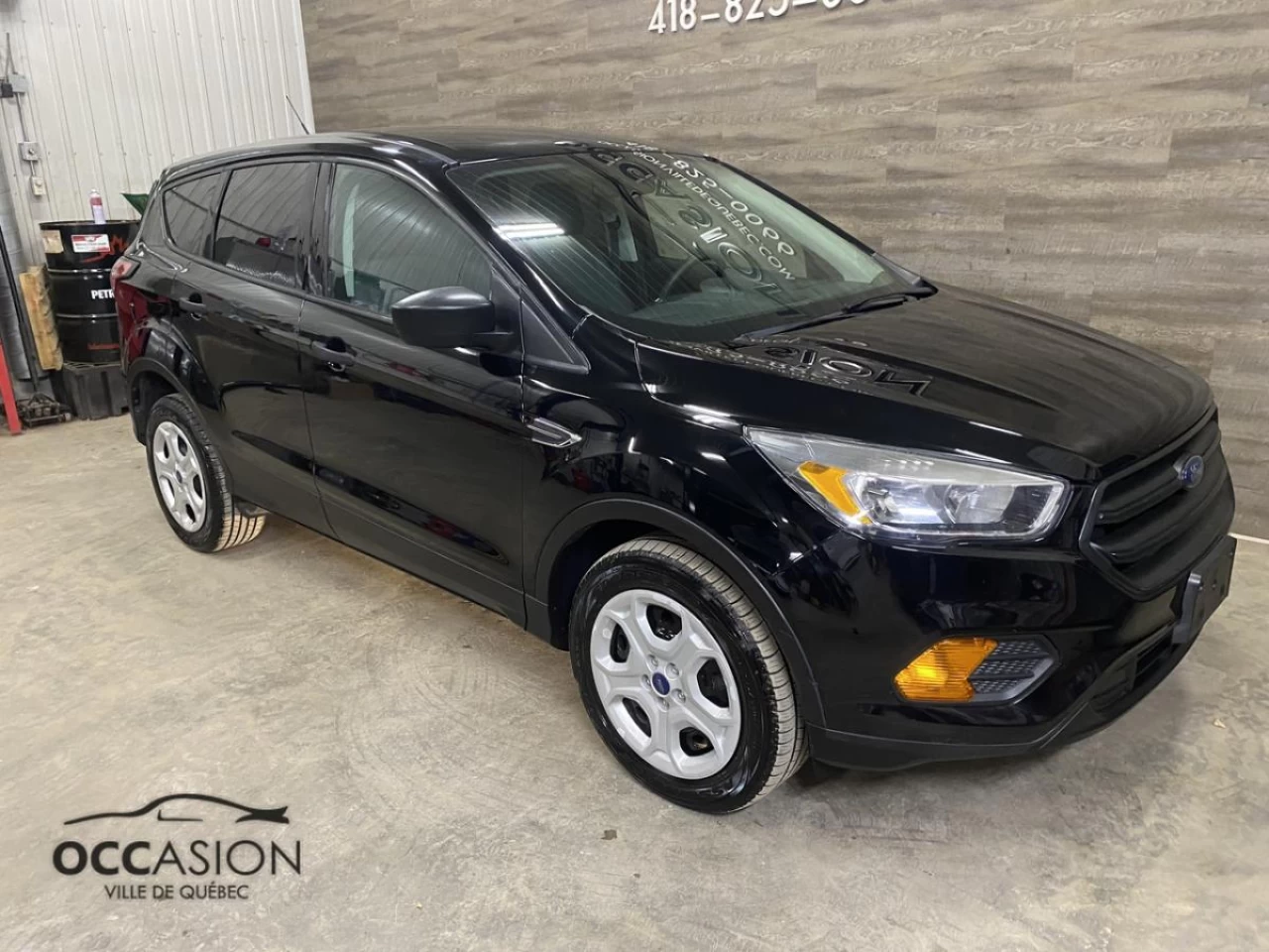 2017 Ford Escape 4WD 4dr S Image principale