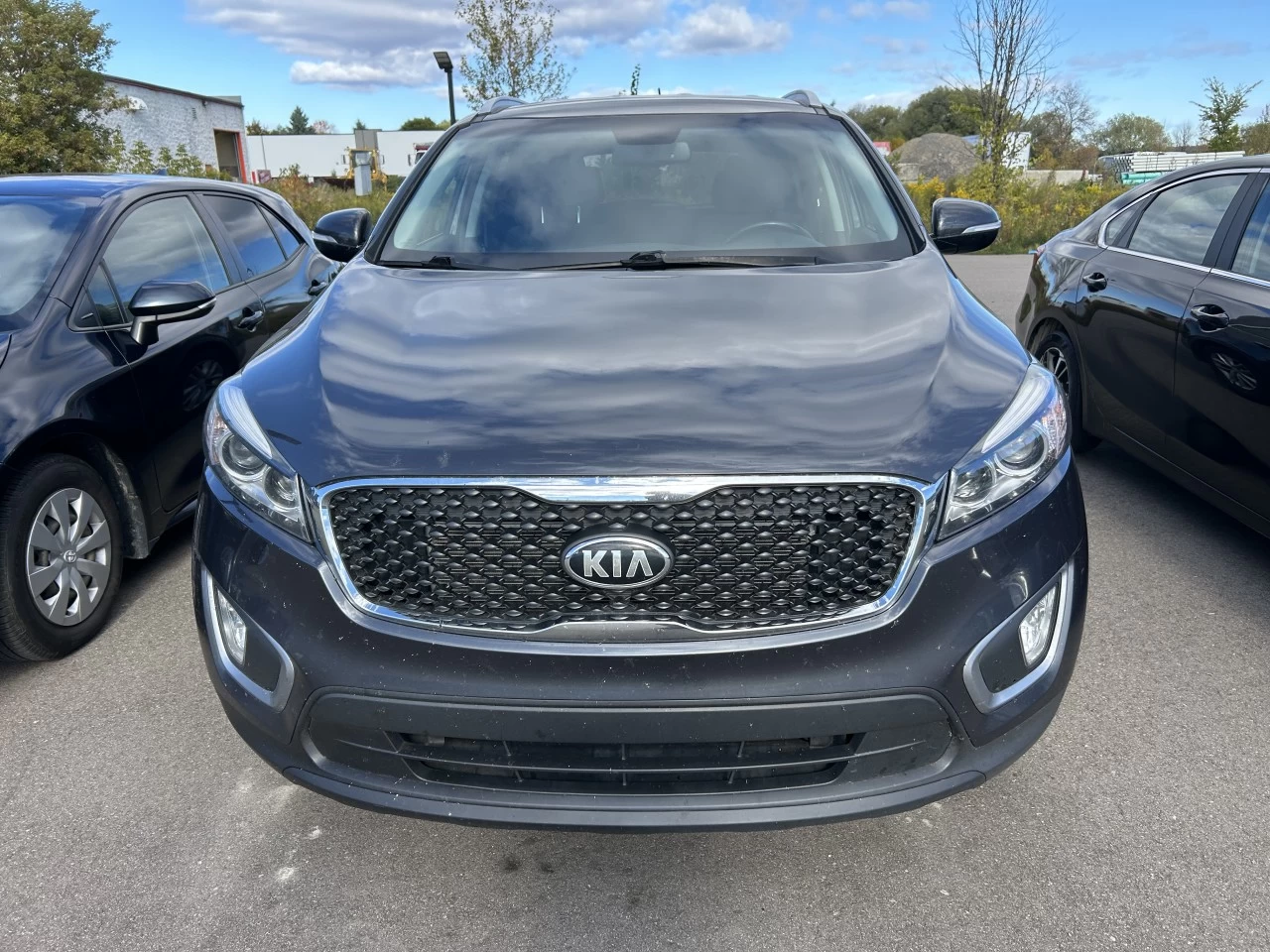 2016 Kia Sorento 3.3L LX+ Main Image