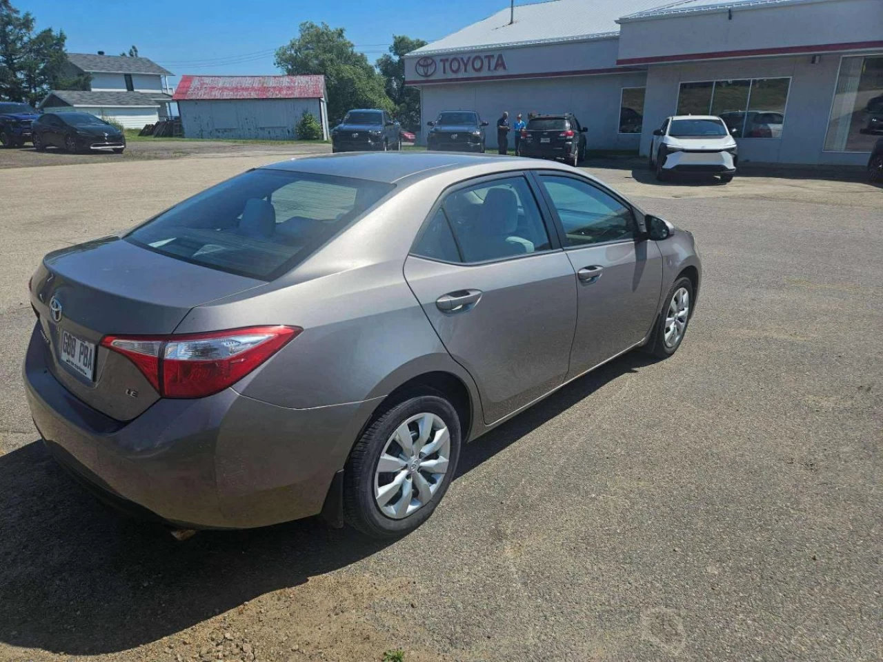 2014 Toyota Corolla LE Main Image