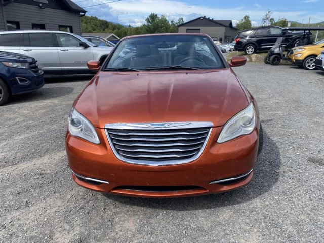 Chrysler 200 2dr Conv Touring 2011