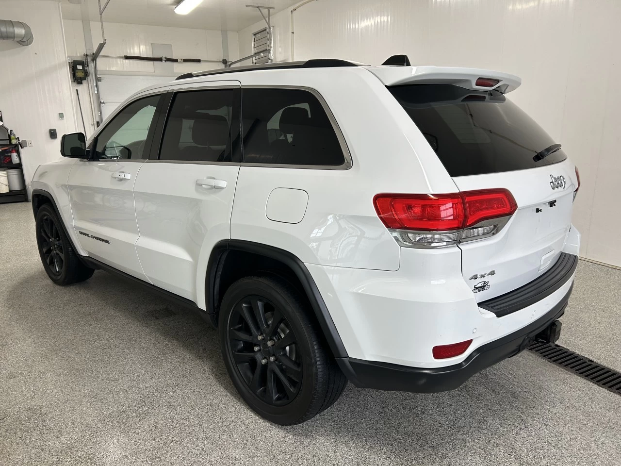 2018 Jeep Grand Cherokee Laredo Image principale