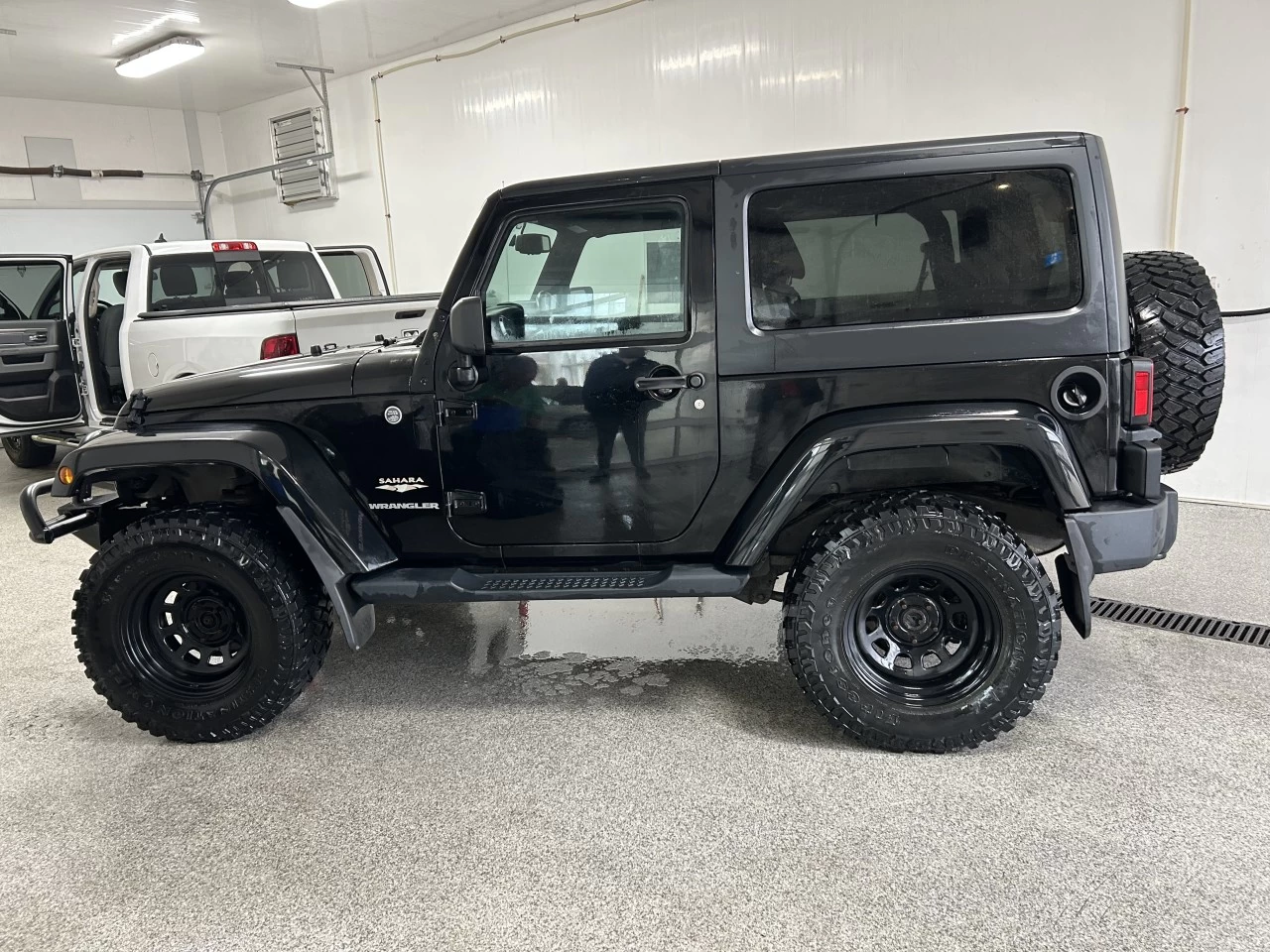 2015 Jeep Wrangler Sahara Image principale