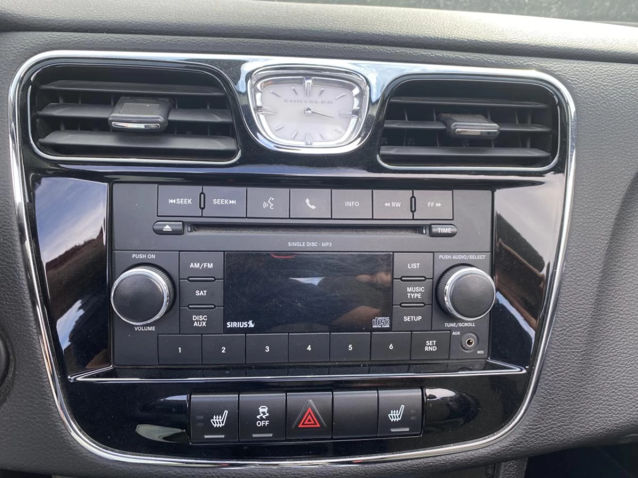 2011 Chrysler 200 2dr Conv Touring Main Image