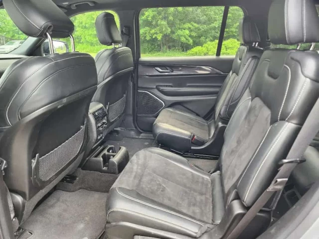 Jeep Grand Cherokee L Altitude 4x4 2021