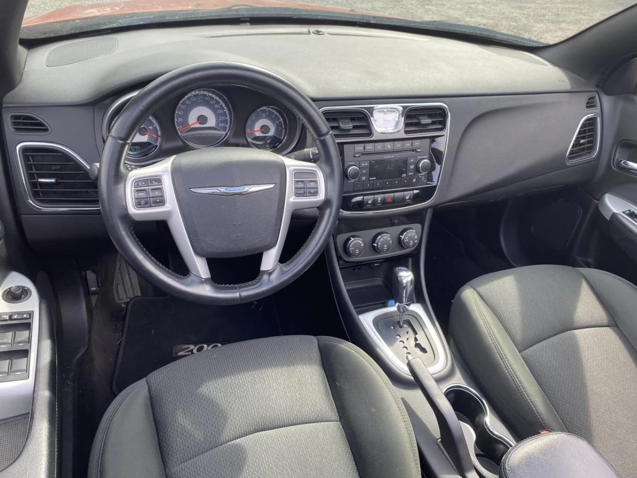 2011 Chrysler 200 2dr Conv Touring Main Image