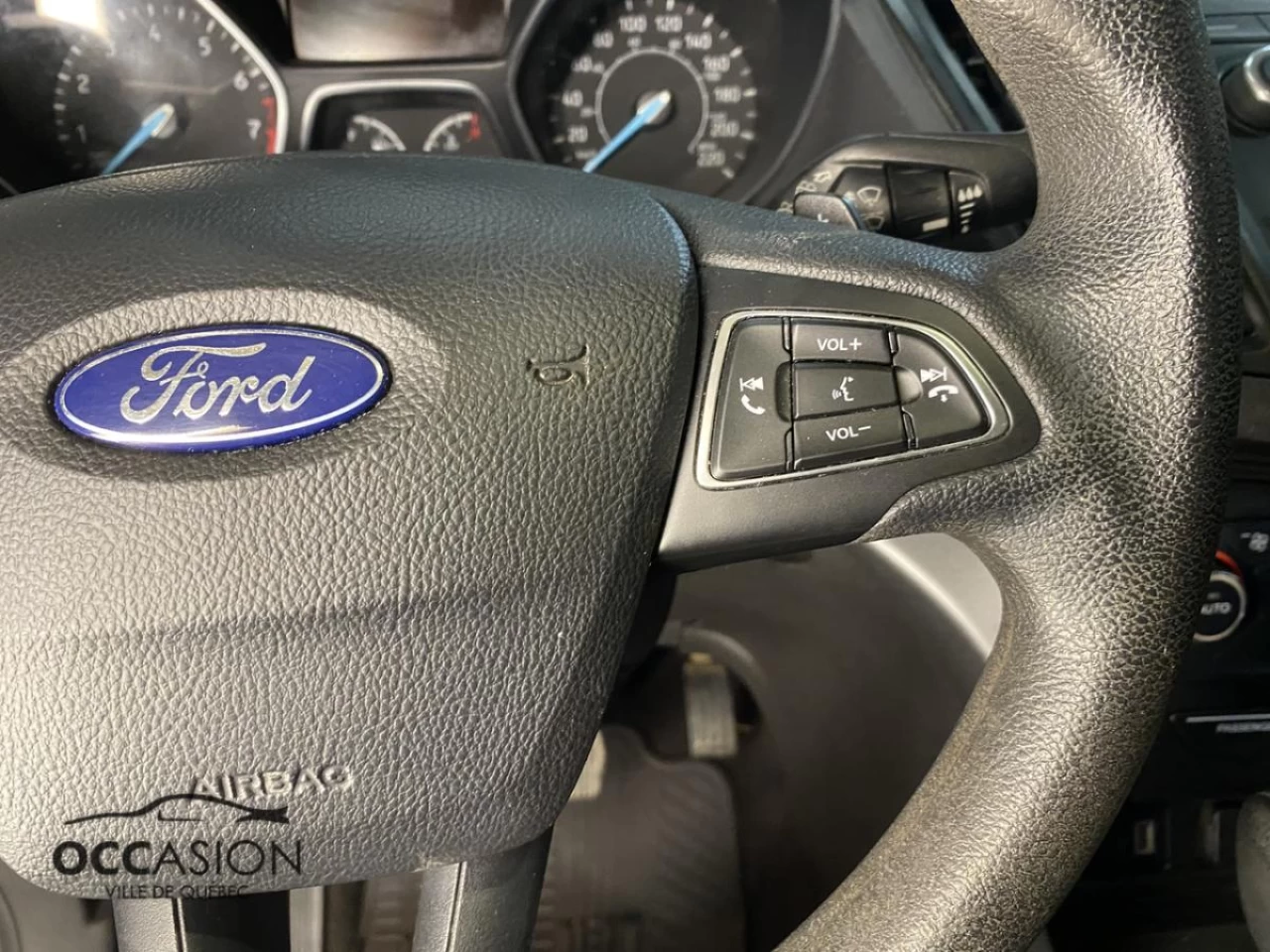 2017 Ford Escape 4WD 4dr S Image principale