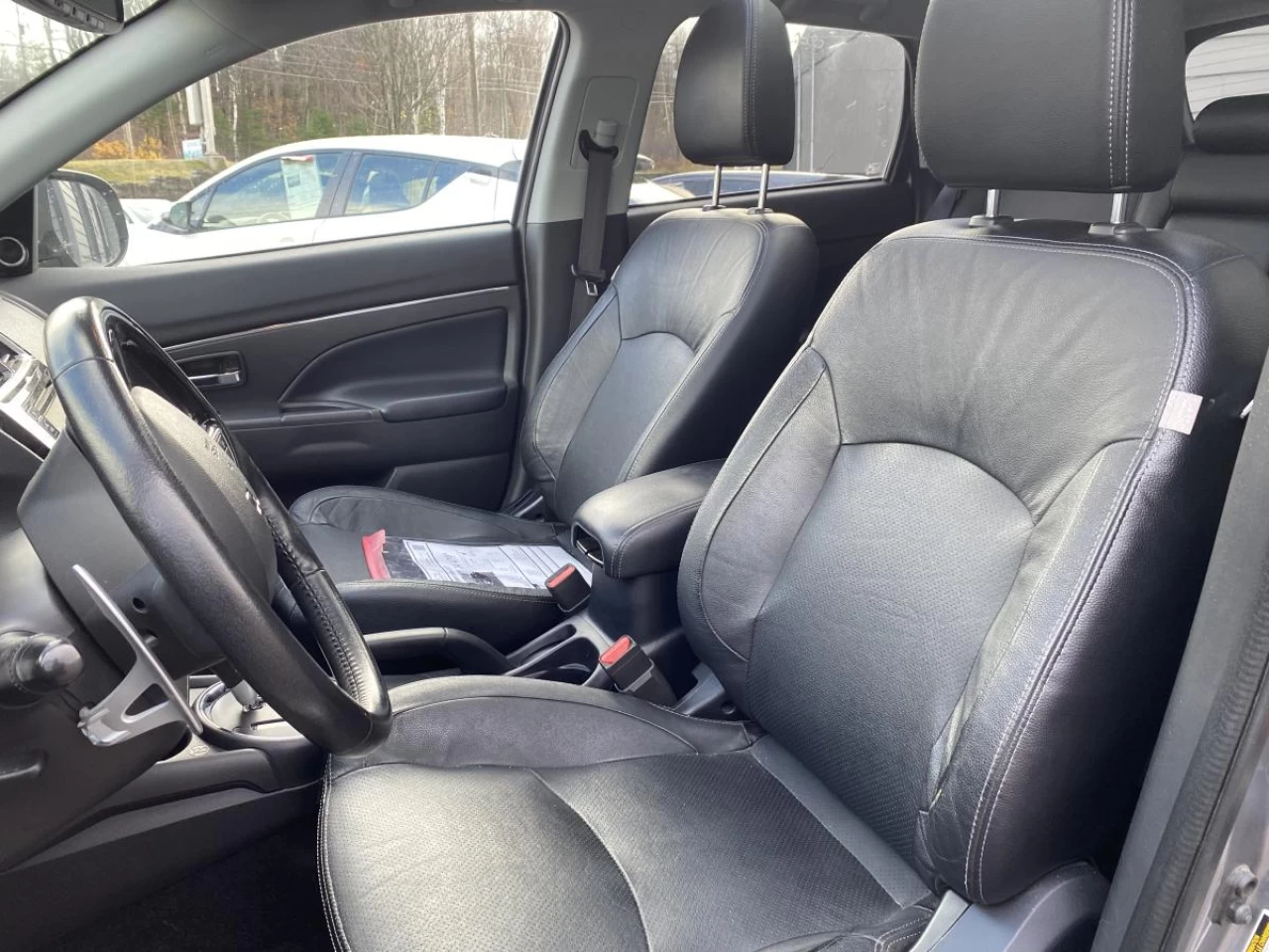 2017 Mitsubishi RVR AWD 4dr 2.4L CVT SE Limited Edition Image principale